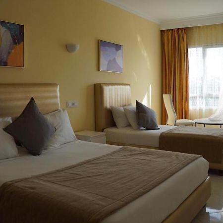 Hotel Azayla อซิลาห์ ภายนอก รูปภาพ