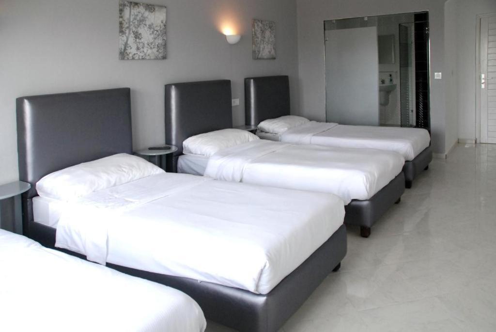 Hotel Azayla อซิลาห์ ภายนอก รูปภาพ